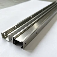 Metalliset Twin Slot -hyllyt